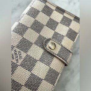 LV DAMIER AZUR KISSLOCK WALLET